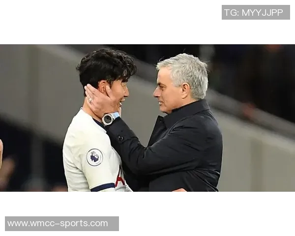 穆里尼奥反击记者提问直言想知道你收入为何不愿透露我的