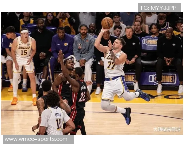 湖记:东契奇与里夫斯搭档无詹阵容下DFS表现天差地别的深度分析