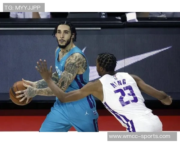 鲍尔兄弟精彩对决二哥利安吉洛现场助威赛后合影温馨分享